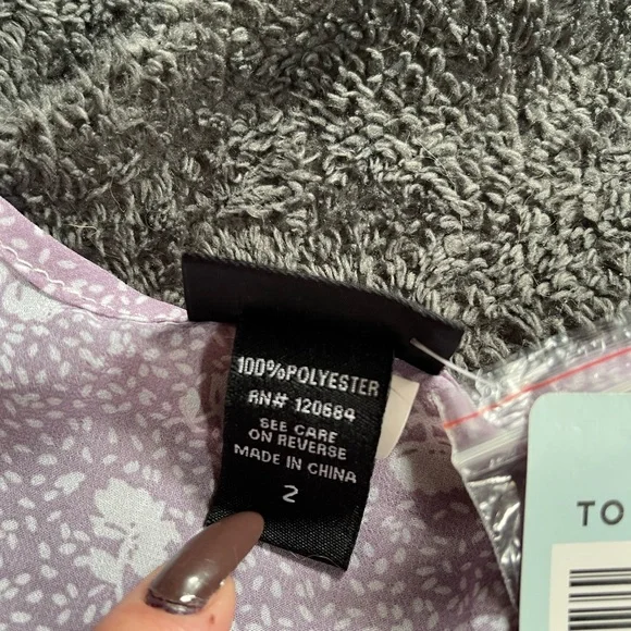 Torrid Purple & White Floral Tulip Back Slip Tank Top Size 2 - Picture 5 of 7